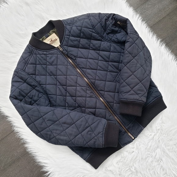 Hollister Other - HOLLISTER - Men's Puffer Coat - L